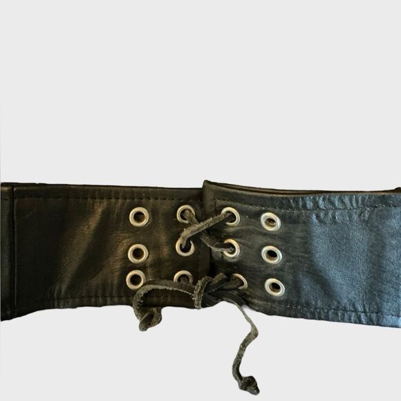 Force Leather Women’s Black Fringe Motorcycle Chaps - Picture 8 of 10